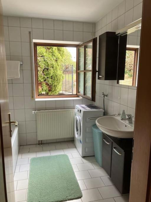Grosszuegige, Helle 3,5 Zimmer Wohnung Balingen Bagian luar foto